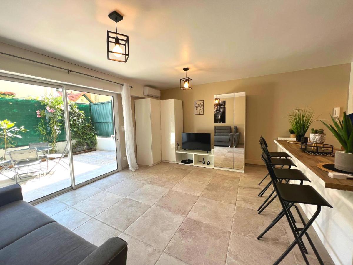 Cosy Madrid, Appartement Proche De La Mer Cannes Exterior photo