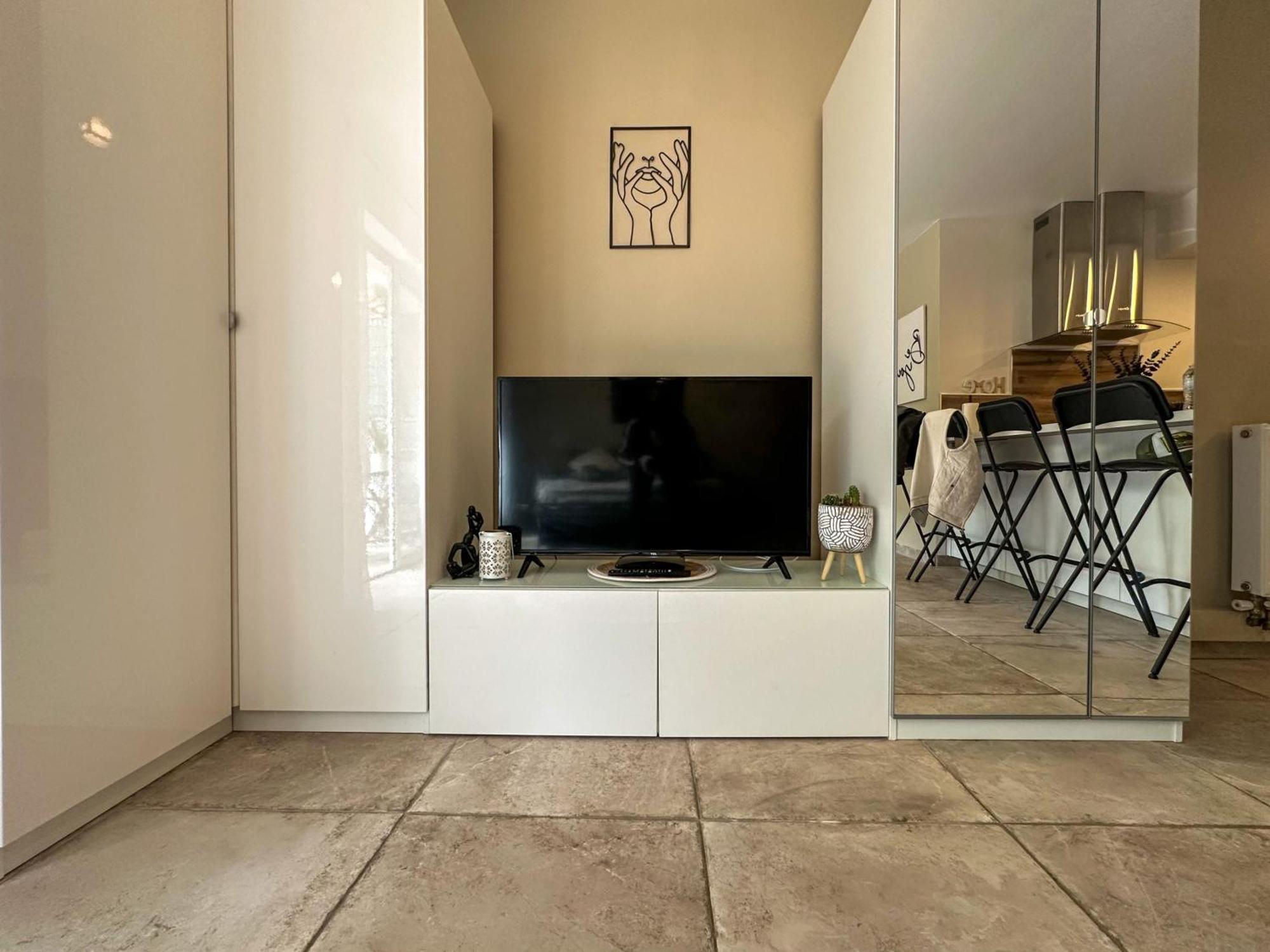 Cosy Madrid, Appartement Proche De La Mer Cannes Exterior photo